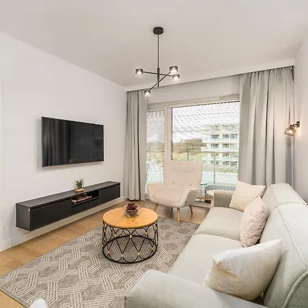Polanki Aqua Apartamenty Nielimitowany Dostep Do Basenow Parking Free Kolobrzeg Exterior photo