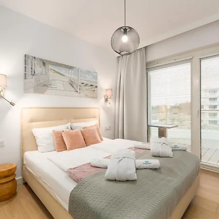 Polanki Aqua Apartamenty Nielimitowany Dostep Do Basenow Parking Free Kolobrzeg Exterior photo